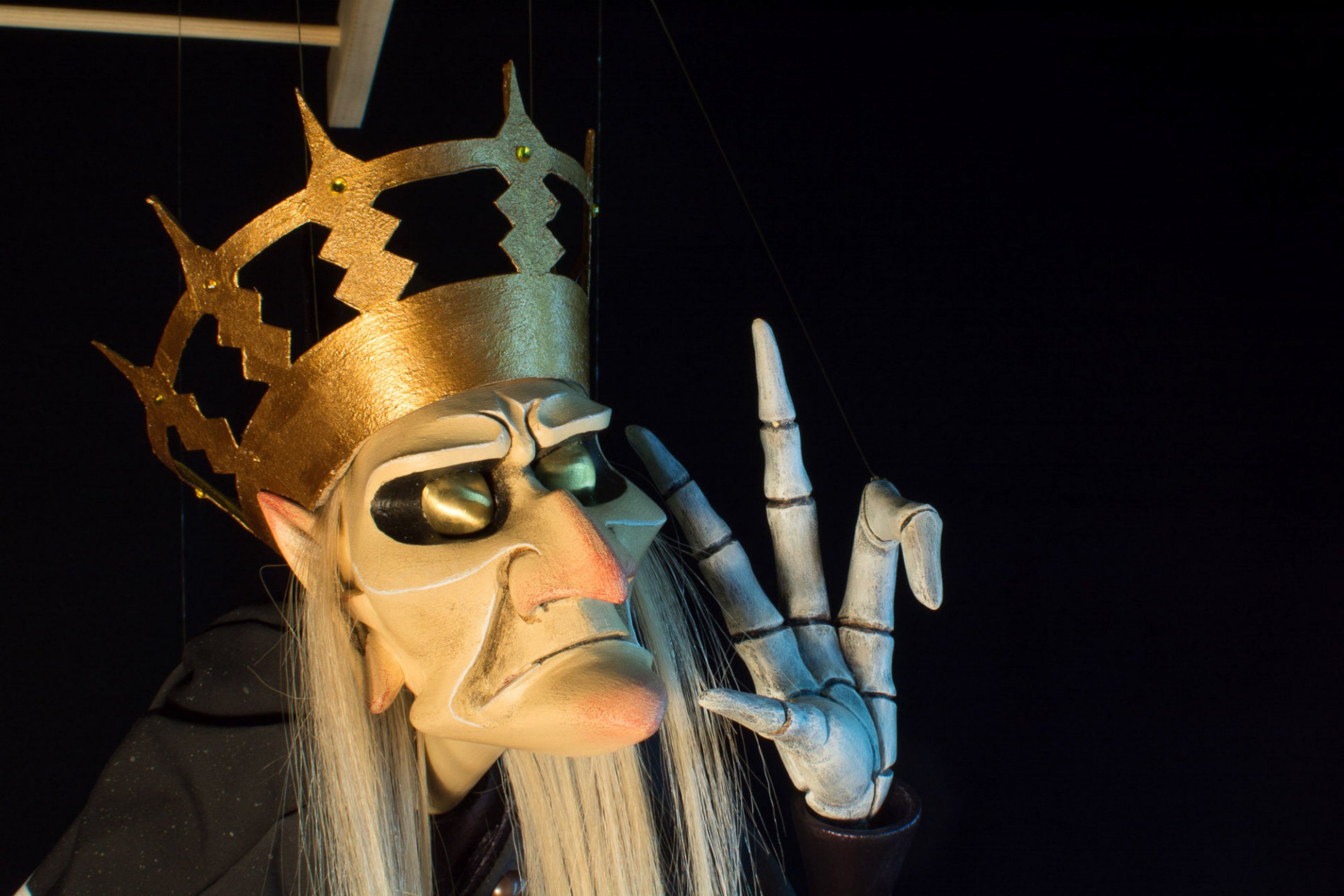 Welcome to the world of original marionettes and puppets.